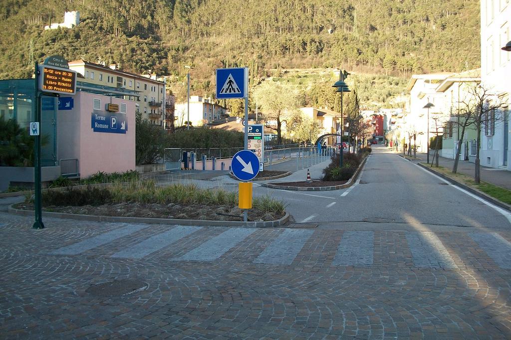 Apartamento Residenza Porte Vecchie Riva del Garda Exterior foto